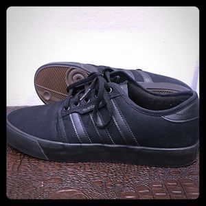 Adidas Original Men’s Seeley Running Shoe